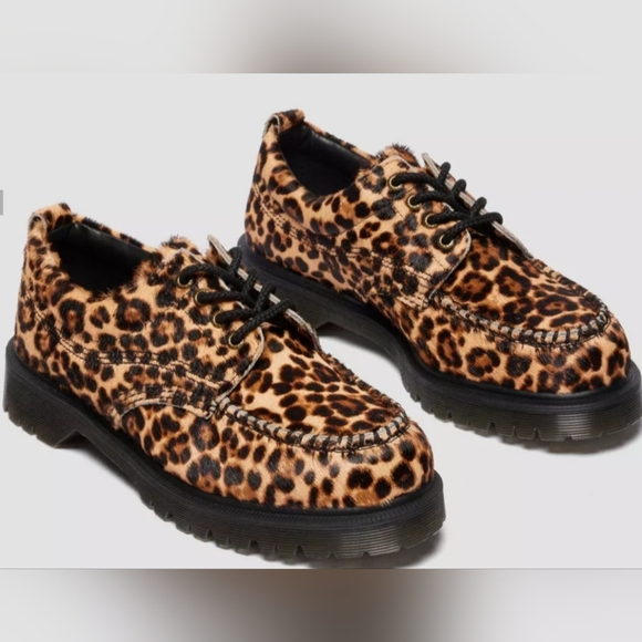 Dr. Martens Lowell Leopard Print Moc Toe Shoes/ Size US 6M-7W/ NWB/ MSRP 130 - Picture 2 of 9